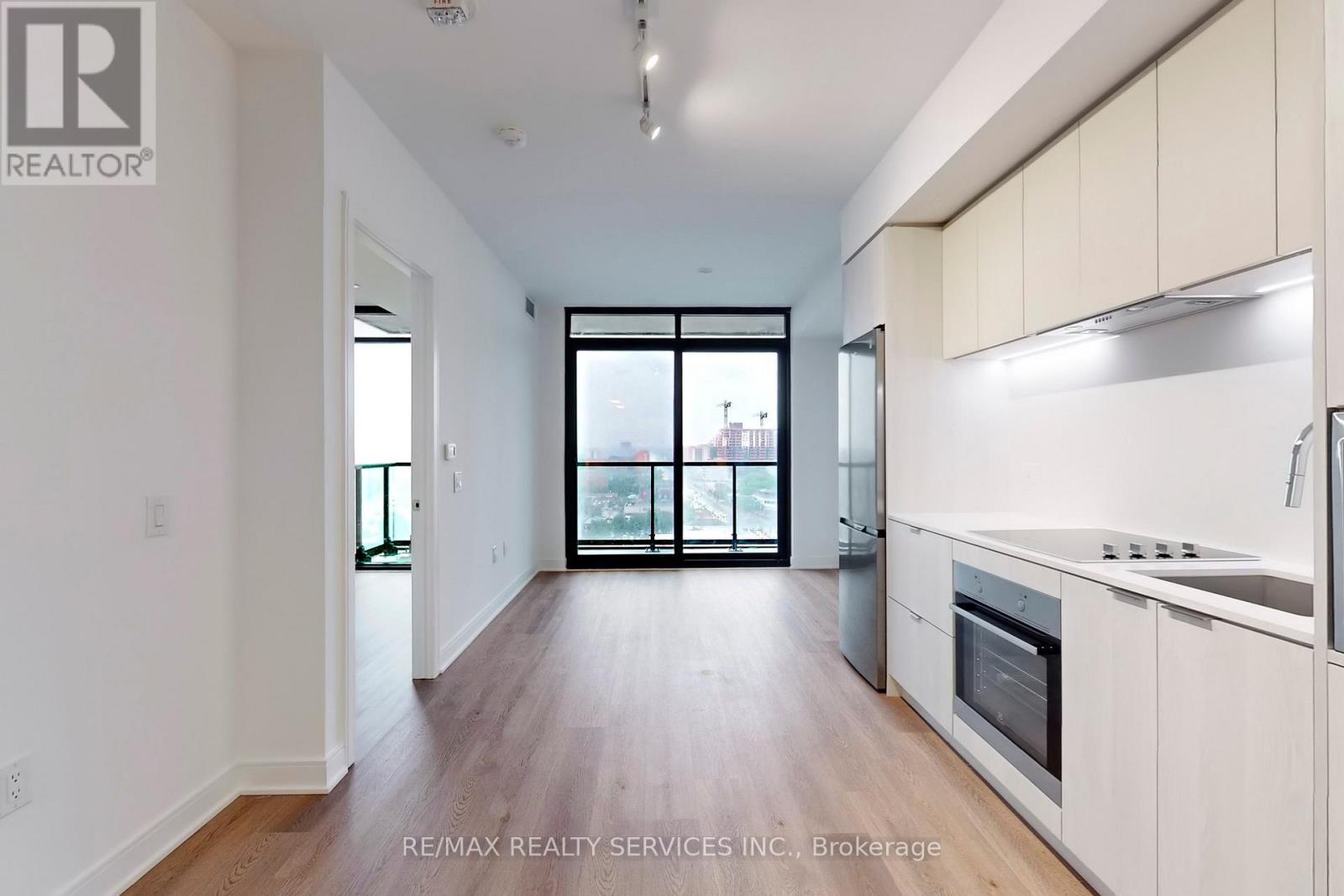 1320 - 86 Dundas Street E, Mississauga, Ontario  L5A 0B1 - Photo 3 - W13462132