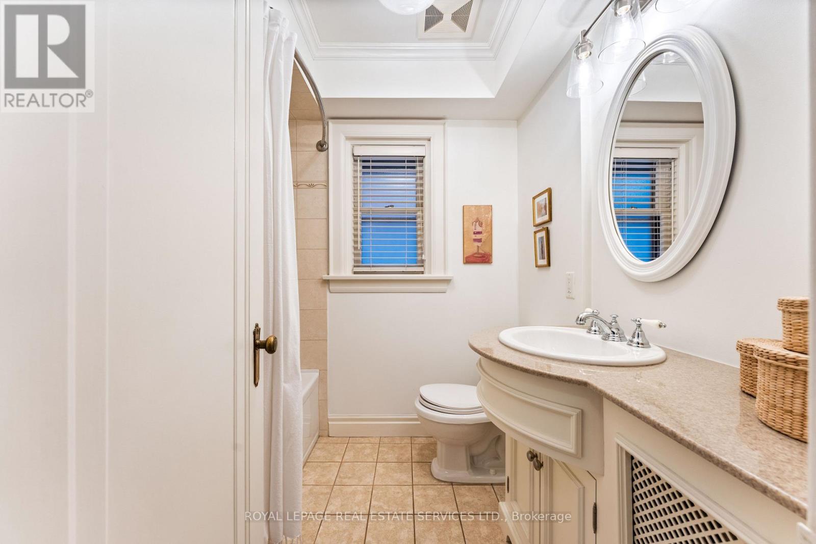 50 Brentwood Road S, Toronto, Ontario  M8Z 3N2 - Photo 17 - W13462136