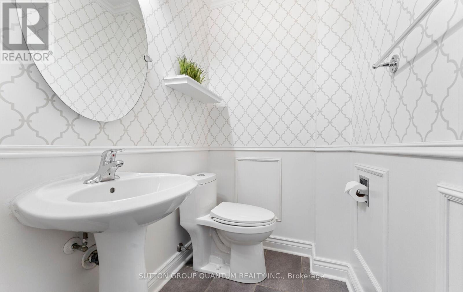 3329 Bobwhite Mews, Mississauga, Ontario  L5N 6E8 - Photo 17 - W13462172