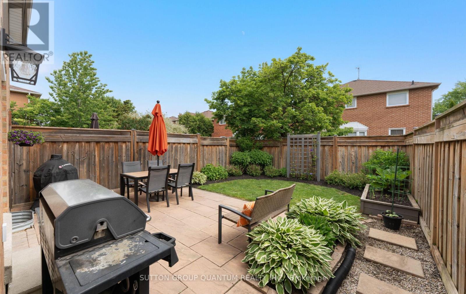 3329 Bobwhite Mews, Mississauga, Ontario  L5N 6E8 - Photo 29 - W13462172