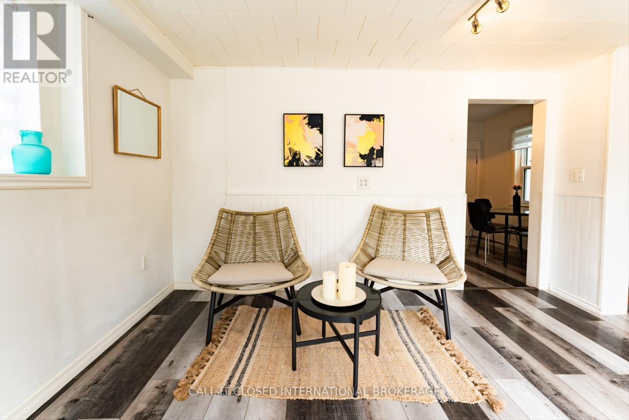 326 SMITH STREET photo 17