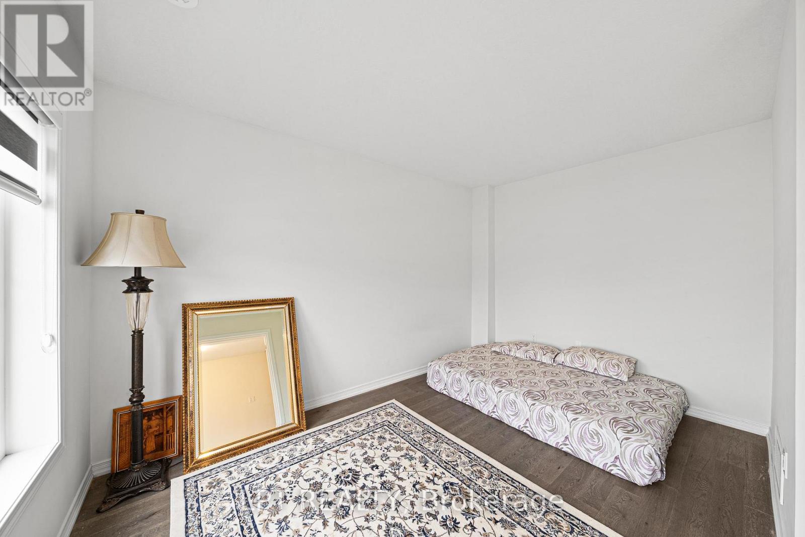24 Bee Crescent, Brantford, Ontario  N3T 0V7 - Photo 9 - X13462090