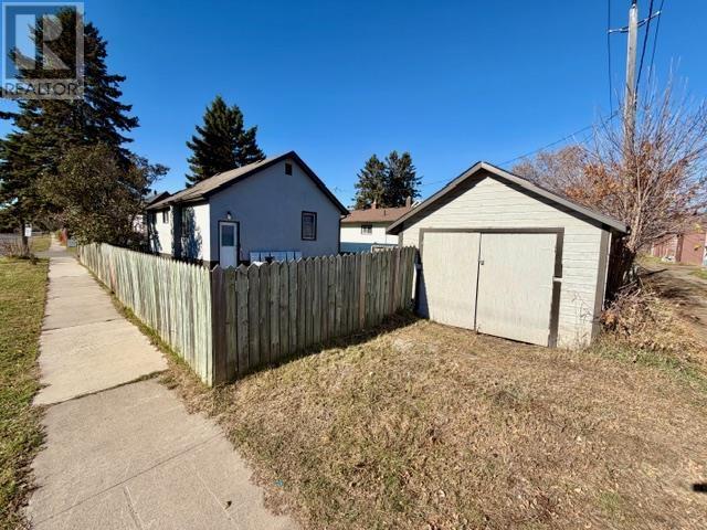440 Archibald St, Thunder Bay, Ontario  P7E 1G8 - Photo 2 - TB2601417