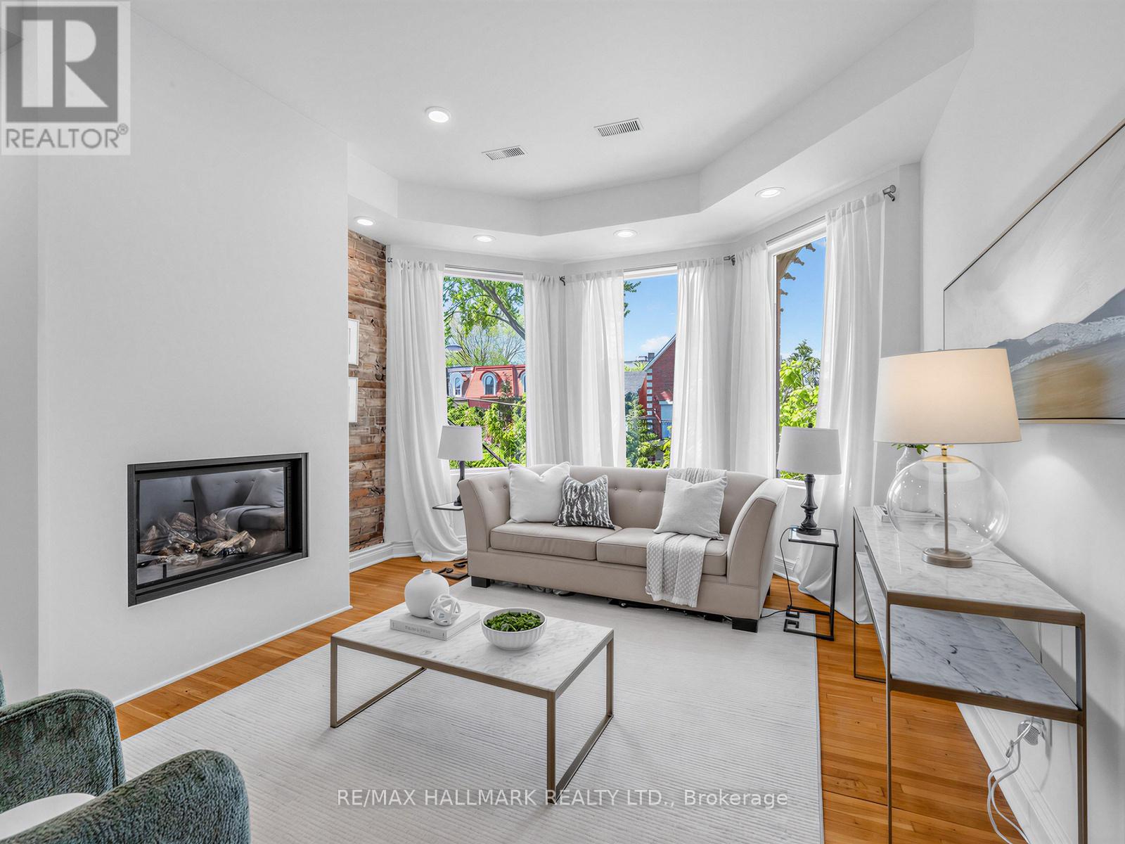 25 Grange Avenue, Toronto, Ontario  M5T 1C6 - Photo 22 - C13462276