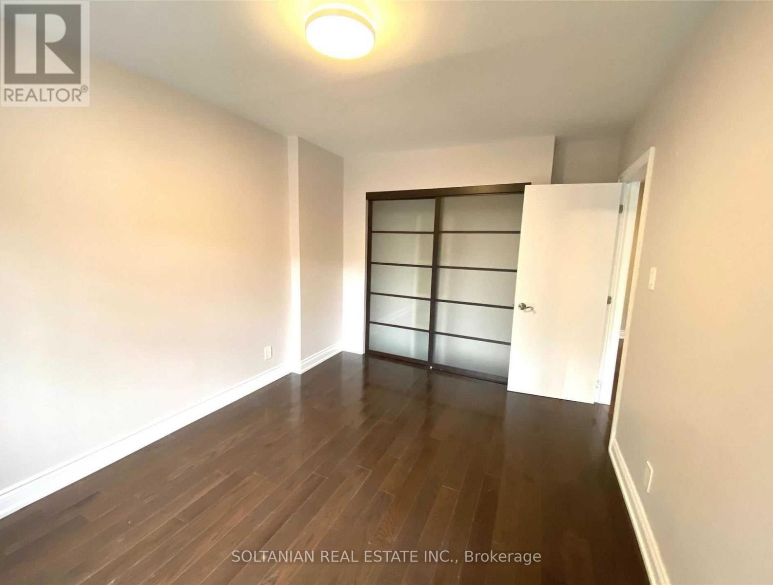 137 Colin Avenue, Toronto, Ontario  M5P 2C4 - Photo 23 - C13462294
