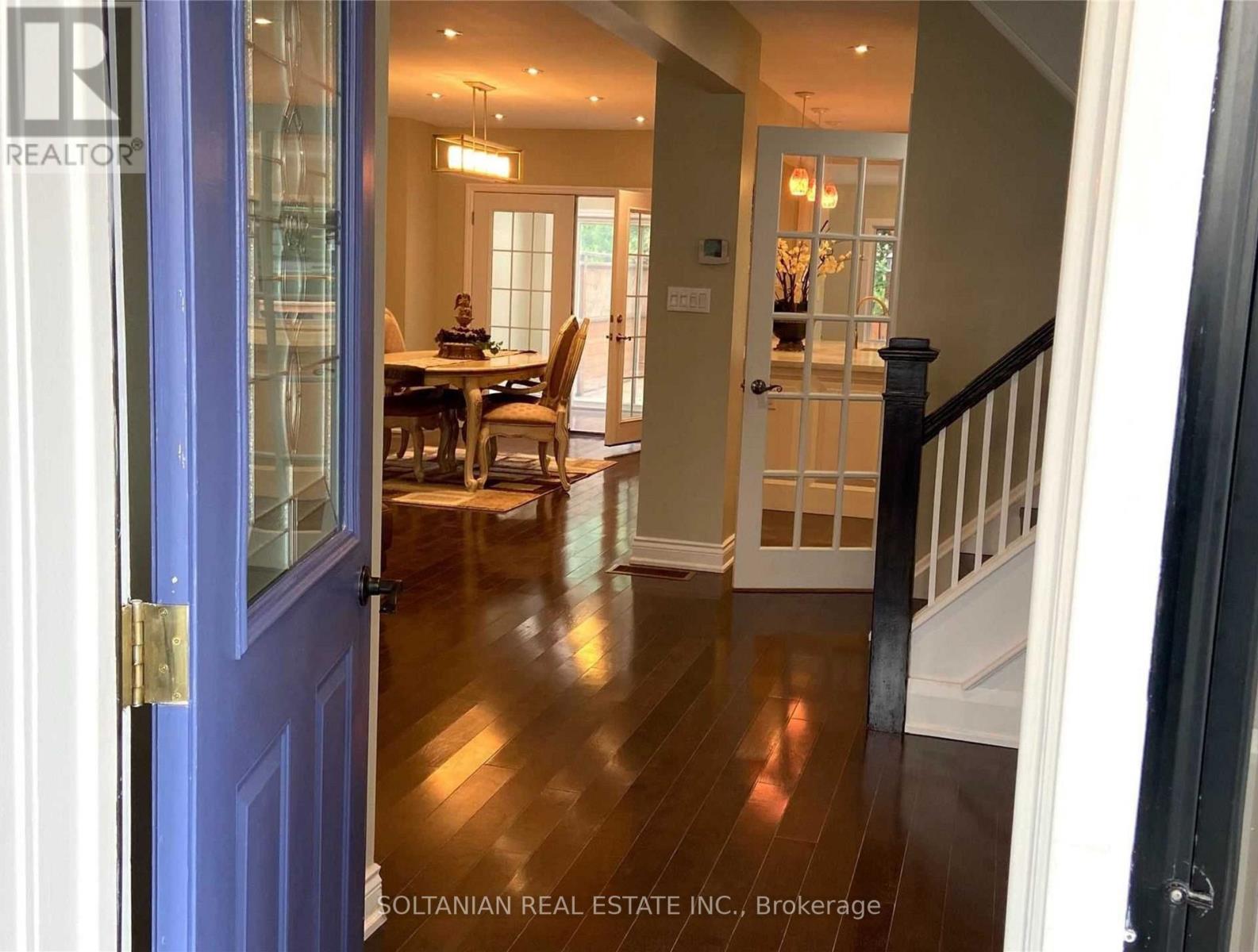 137 Colin Avenue, Toronto, Ontario  M5P 2C4 - Photo 4 - C13462294