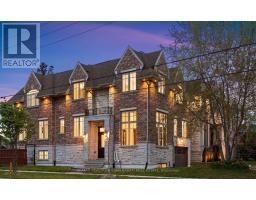 122 HOLMES AVENUE, Toronto, Ontario
