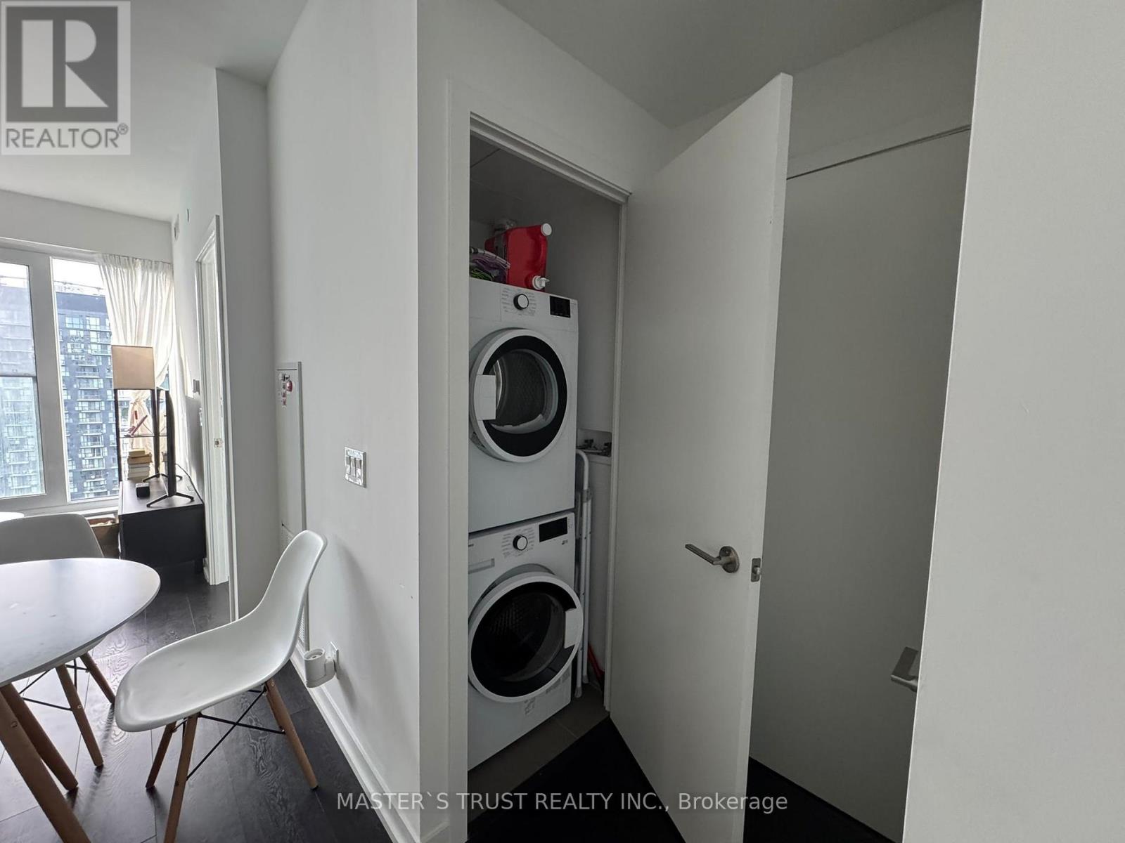 #5008 - 55 Mercer St Common, Toronto, Ontario  M5V 0W4 - Photo 4 - C13462406