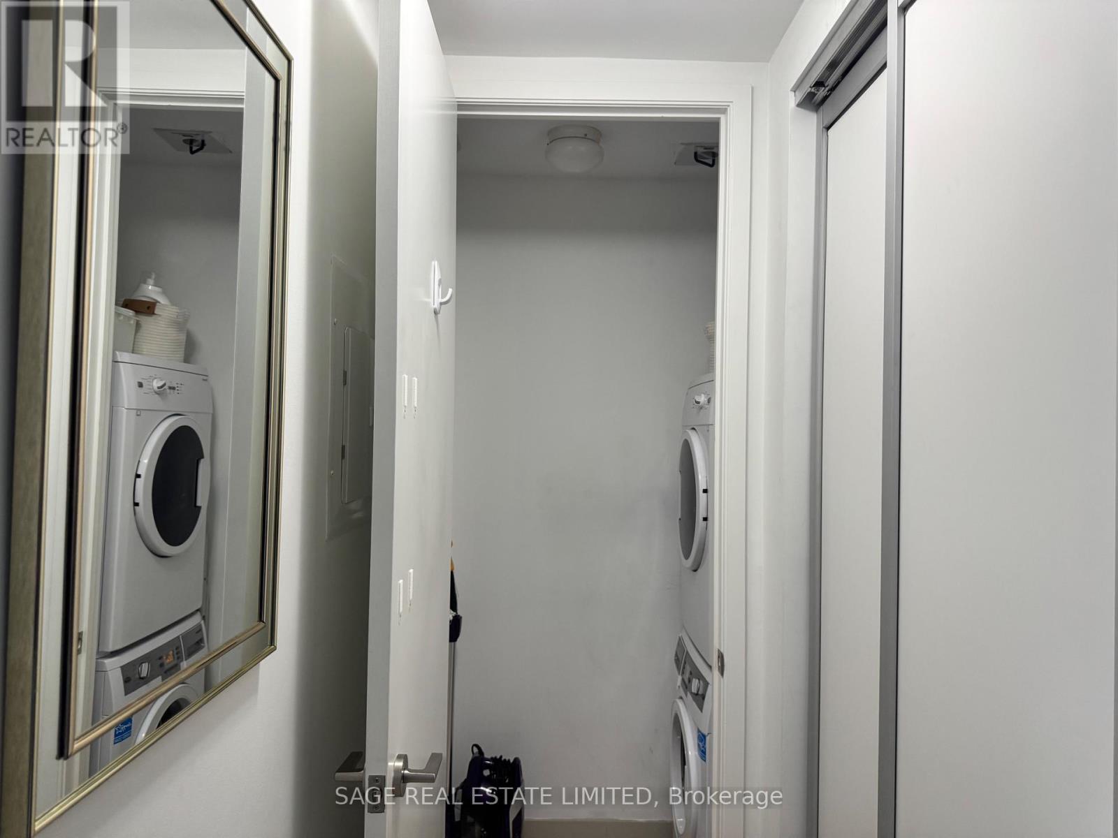 405 - 377 Madison Avenue, Toronto, Ontario  M4V 3E1 - Photo 8 - C13462420