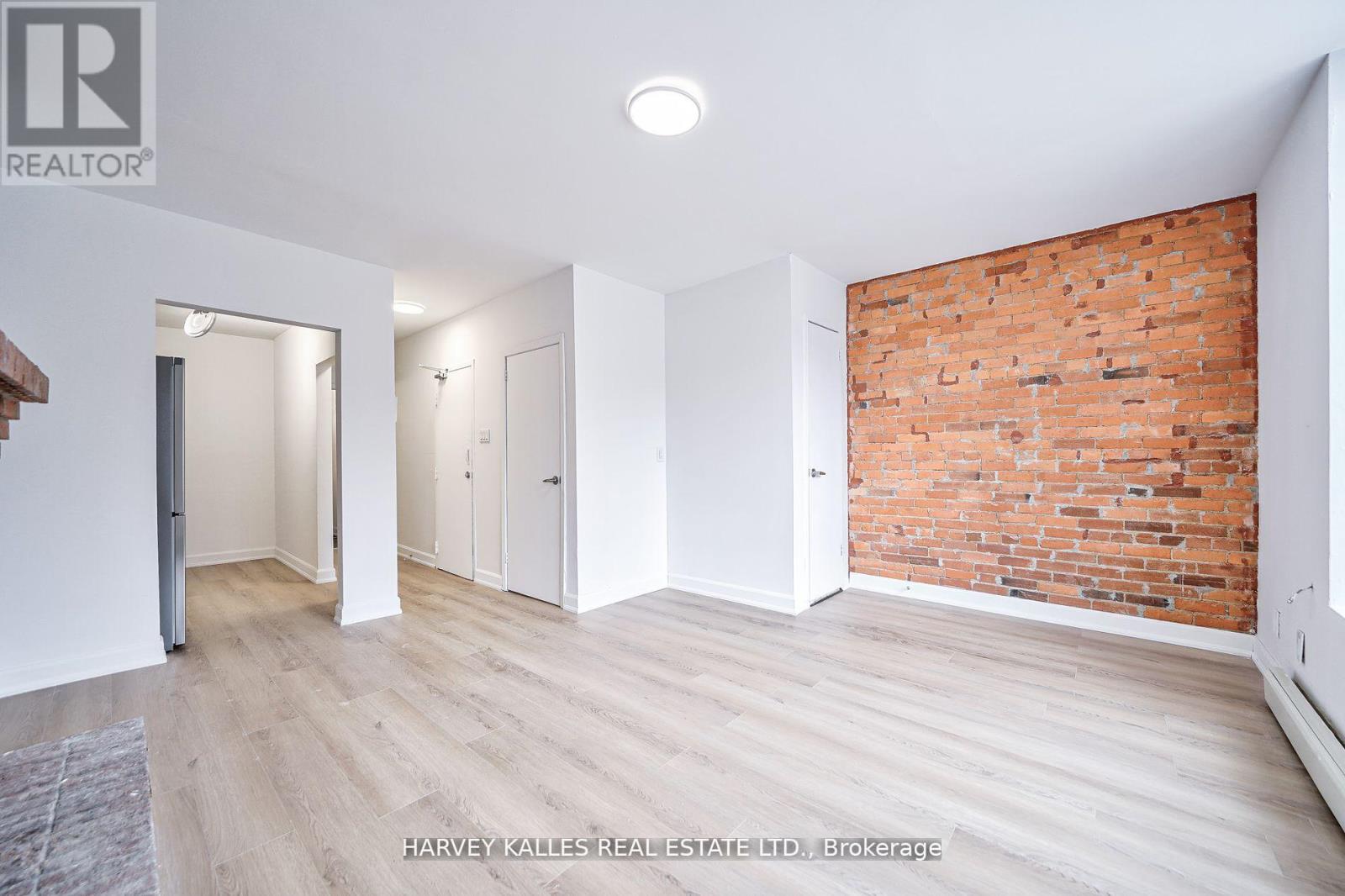 Unit 1 - 1046 Bathurst Street, Toronto, Ontario M5R 3G7 - Photo 8 - C13462504