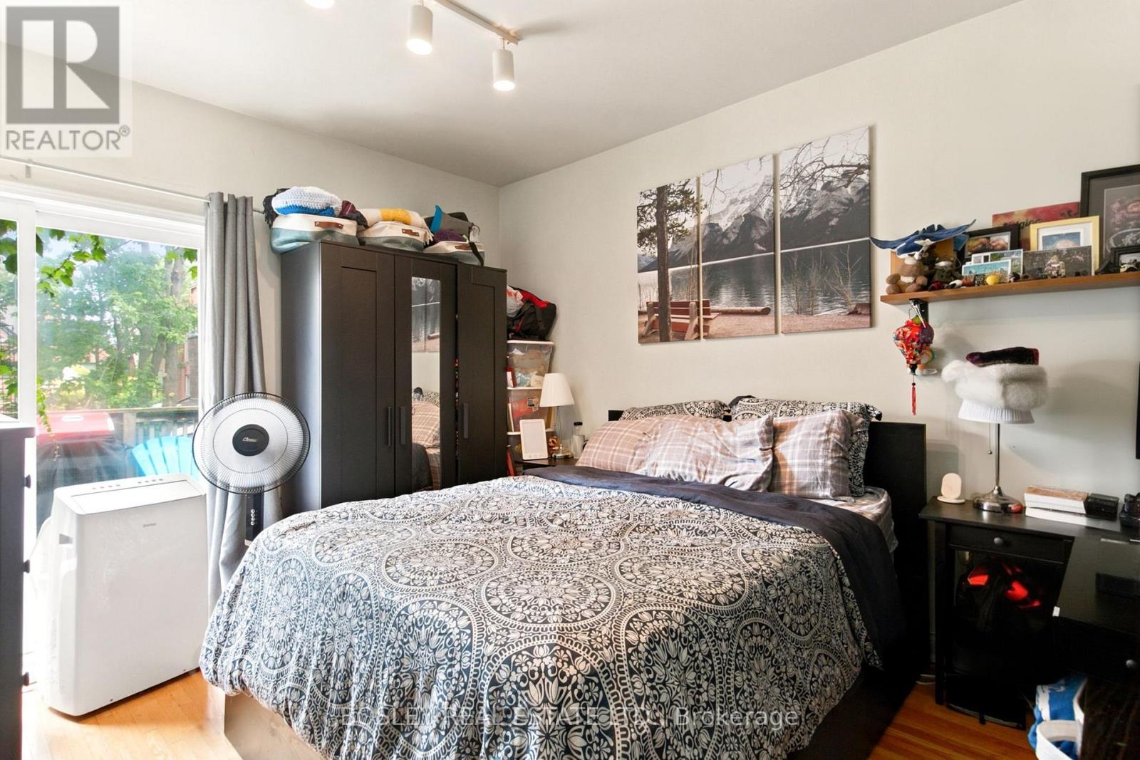 567 Ontario Street N, Toronto, Ontario  M4X 1M9 - Photo 15 - C13462558