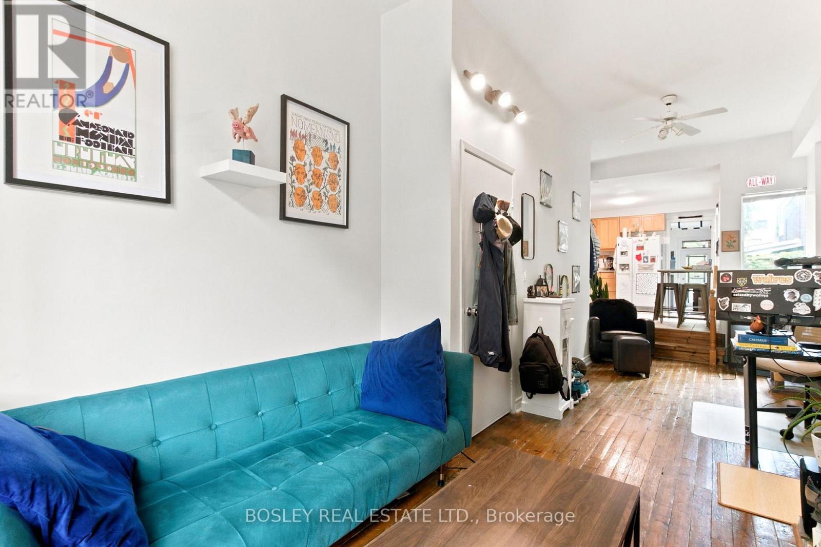 567 Ontario Street N, Toronto, Ontario  M4X 1M9 - Photo 2 - C13462558