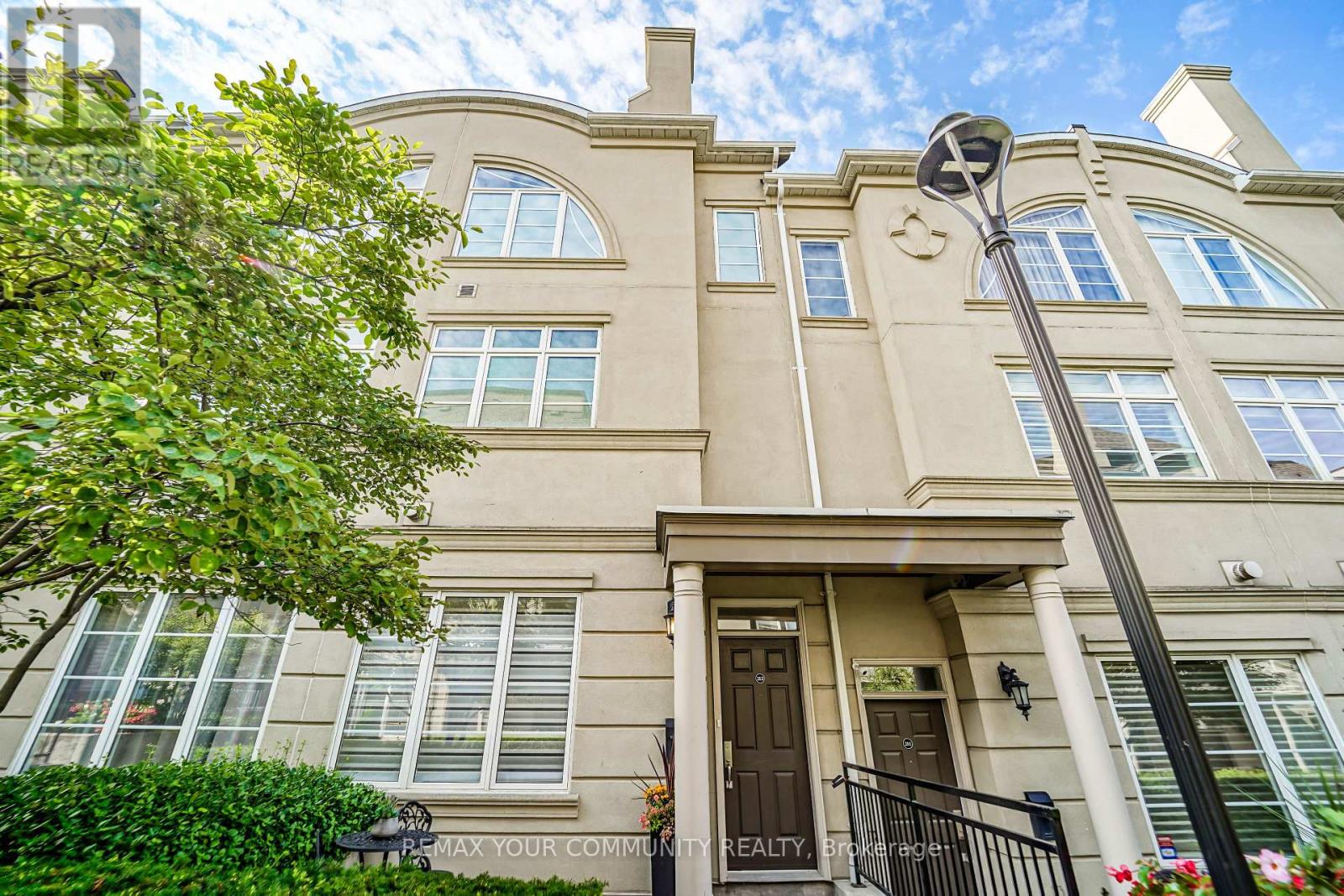 212 - 47 York Mills Road, Toronto, Ontario  M2P 2B6 - Photo 3 - C13462574