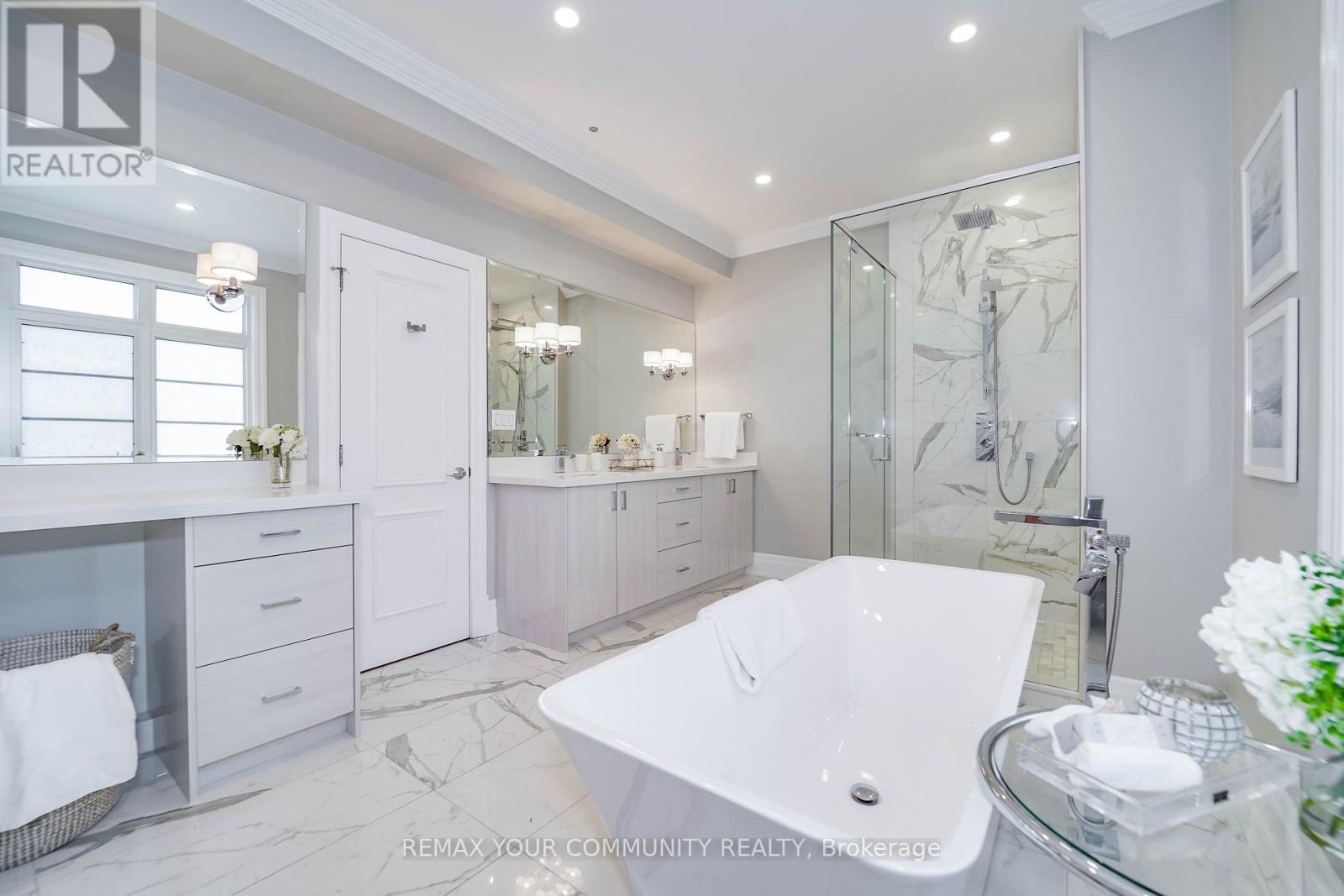 212 - 47 York Mills Road, Toronto, Ontario  M2P 2B6 - Photo 32 - C13462574