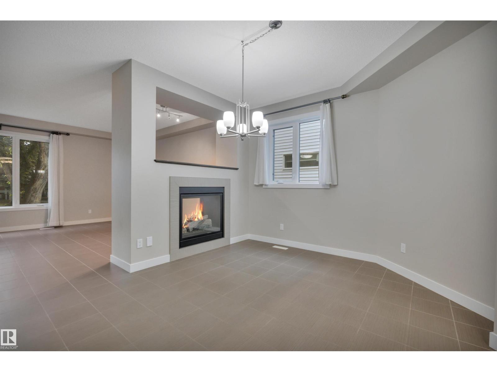 10951 81 Av NW, Edmonton, Alberta  T5G 0S1 - Photo 11 - E4494364