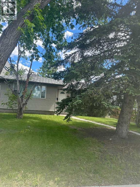 3228 Kerrydale Road Sw, Calgary, Alberta  T3E 4S6 - Photo 2 - A2321998