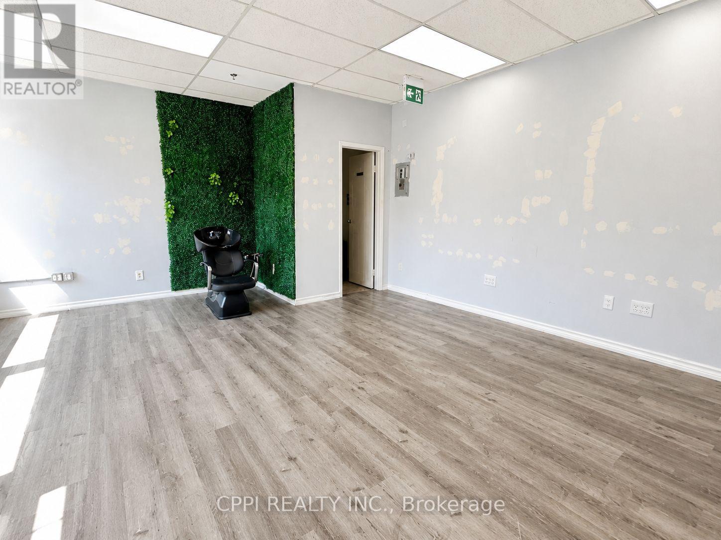 3 - 153 Brock Street N, Whitby, Ontario  L1N 4H3 - Photo 6 - E13462424