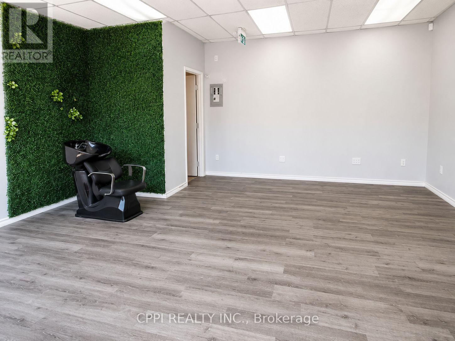 3 - 153 Brock Street N, Whitby, Ontario  L1N 4H3 - Photo 7 - E13462424