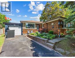 72 WOODGARDEN CRESCENT, Toronto, Ontario