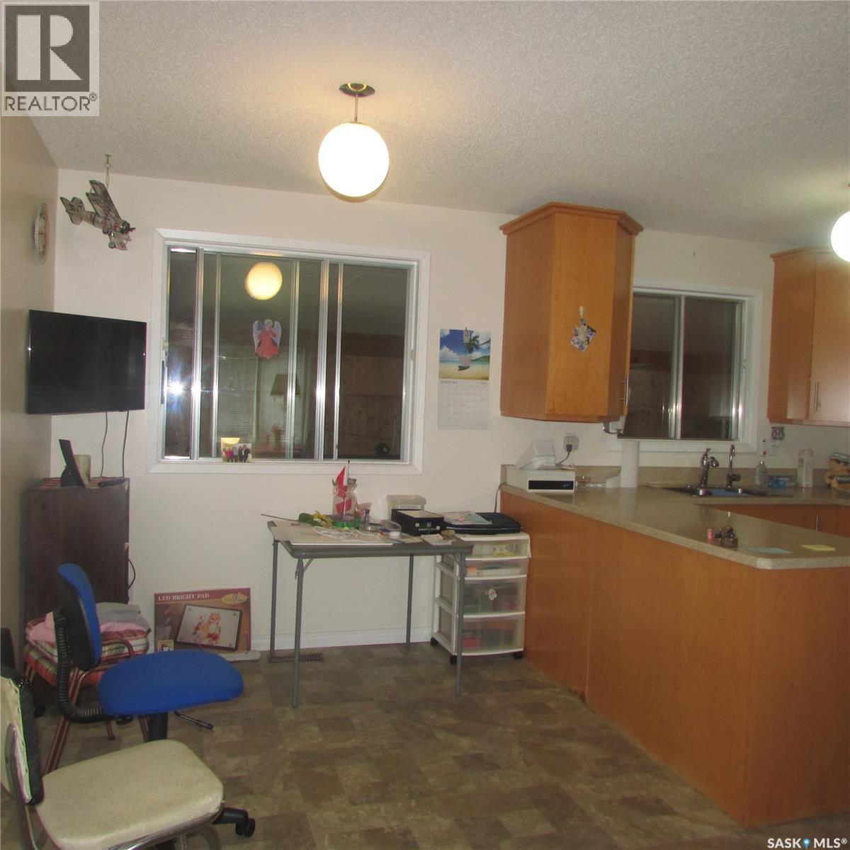 3003 Doan Drive, Regina, Saskatchewan  S4V 1H6 - Photo 12 - SK039937