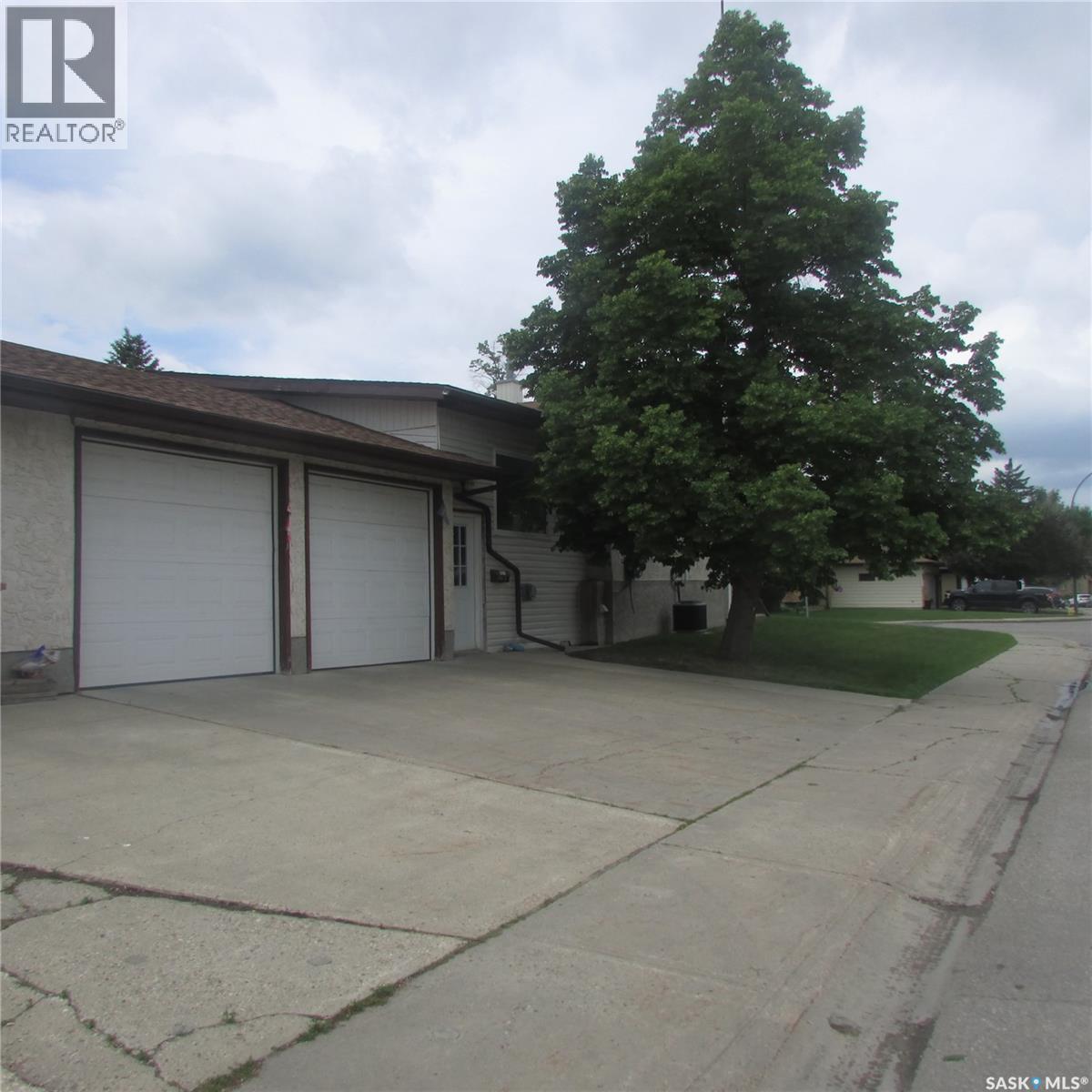 3003 Doan Drive, Regina, Saskatchewan  S4V 1H6 - Photo 5 - SK039937