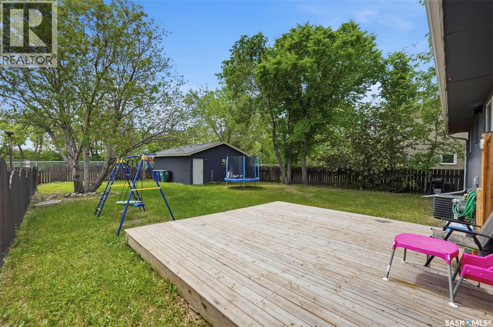 2638 Eastview, Saskatoon, Saskatchewan  S7J 3G8 - Photo 27 - SK039836