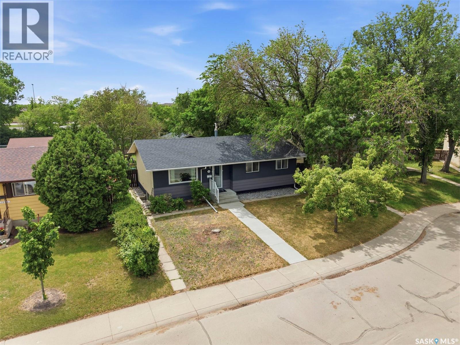 2638 Eastview, Saskatoon, Saskatchewan  S7J 3G8 - Photo 31 - SK039836