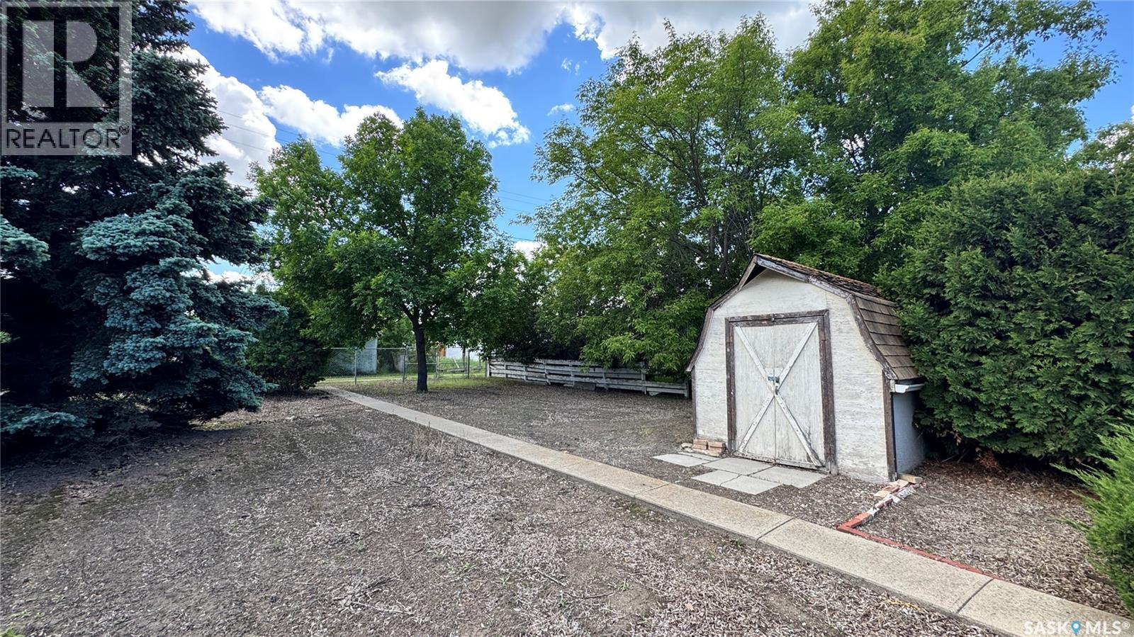 306 6th Avenue E, Biggar, Saskatchewan  S0K 0M0 - Photo 36 - SK039759