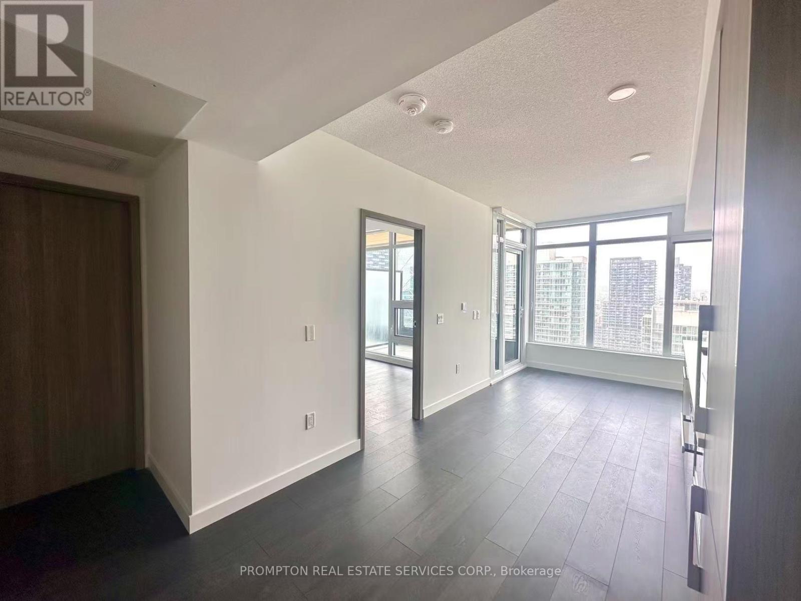 3201 - 1 Concord Cityplace Way, Toronto, Ontario  M5V 0X3 - Photo 2 - C13462182