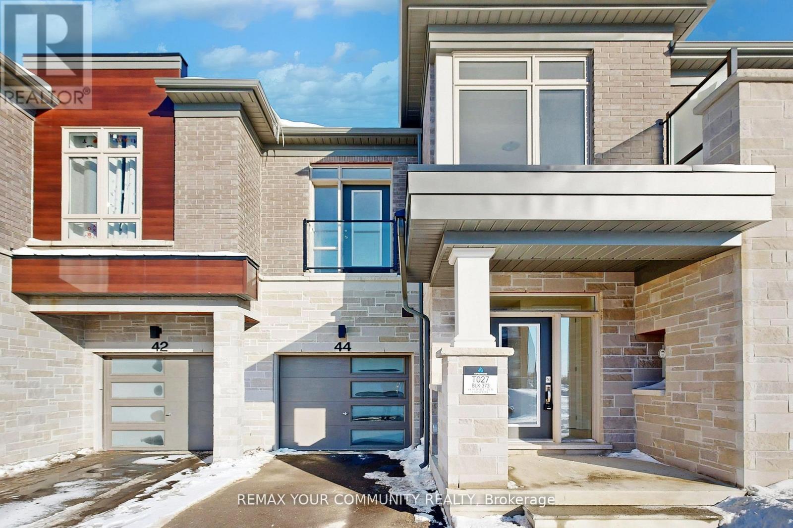 44 Schmeltzer Crescent, Richmond Hill, Ontario  L4E 1A2 - Photo 1 - N13462322