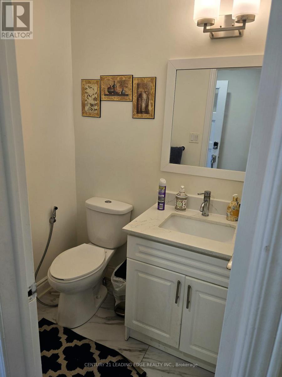 Main Flr - 11 Radford Crescent, Markham, Ontario  L3P 4A2 - Photo 20 - N13462330