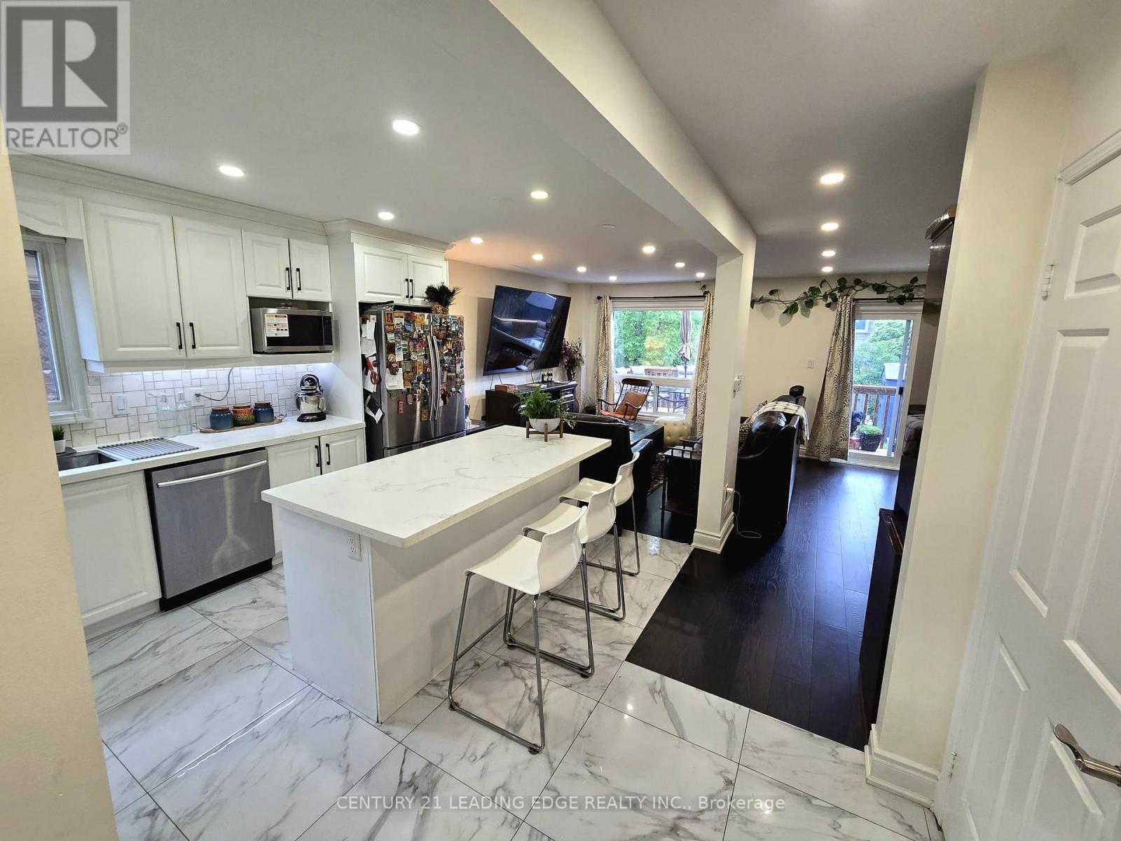 Main Flr - 11 Radford Crescent, Markham, Ontario  L3P 4A2 - Photo 5 - N13462330