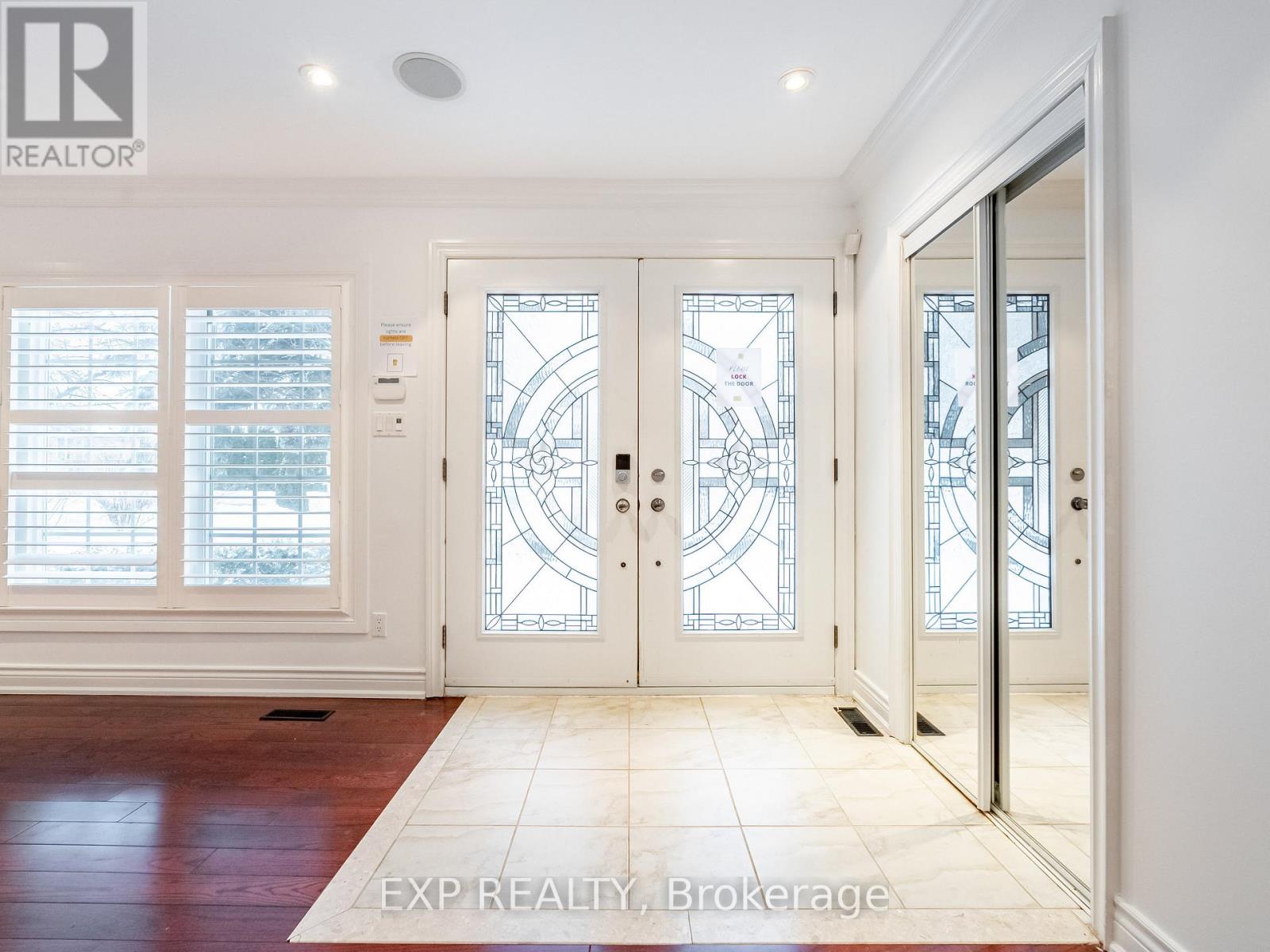28 Lakeland Crescent, Richmond Hill, Ontario  L4E 2Z8 - Photo 6 - N13462452