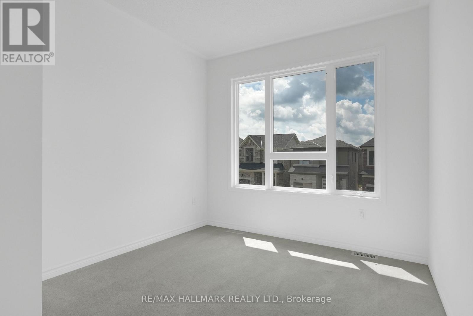 15 Foxley Heights, Barrie, Ontario  L9J 1A6 - Photo 27 - S13462358
