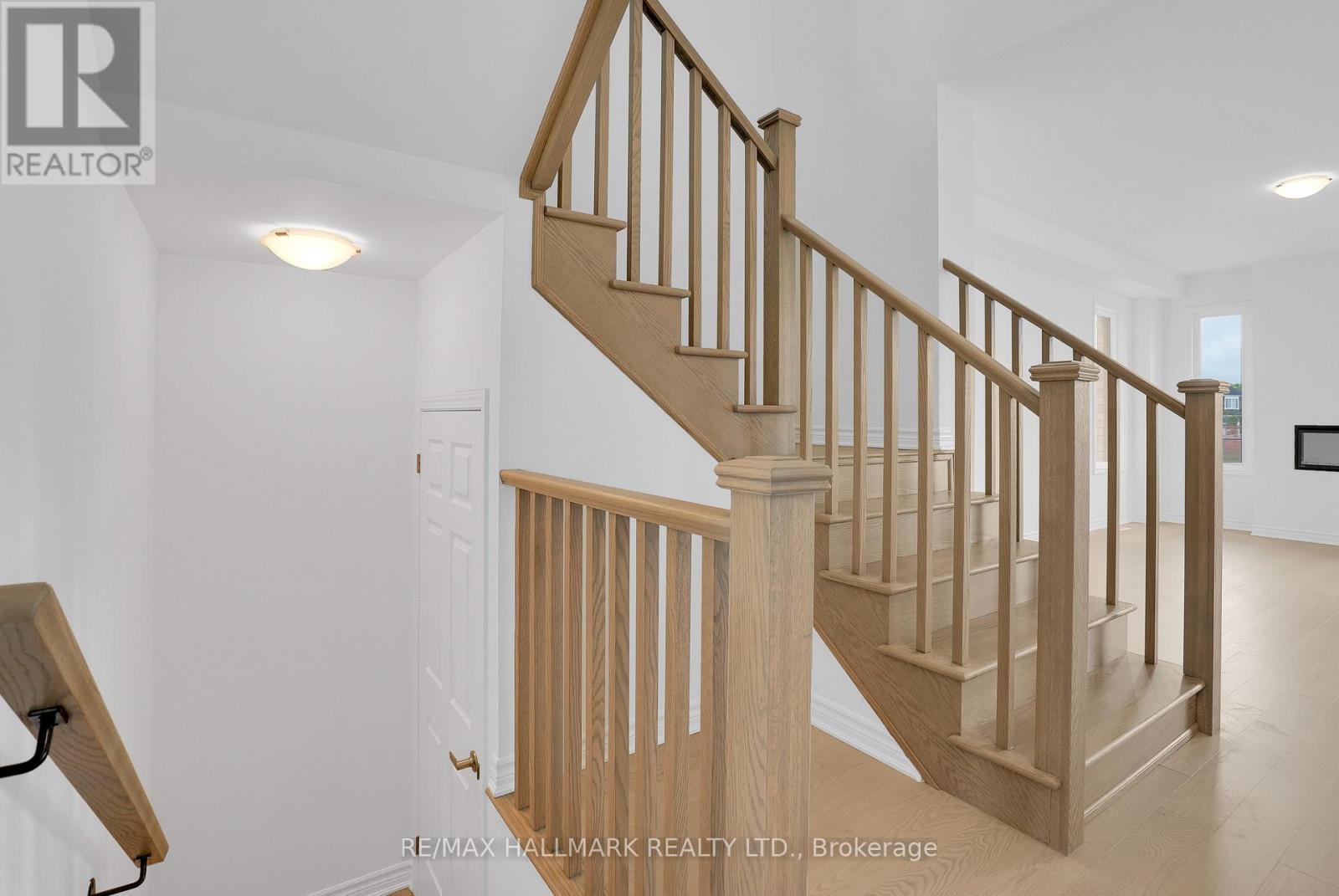 15 Foxley Heights, Barrie, Ontario  L9J 1A6 - Photo 34 - S13462358