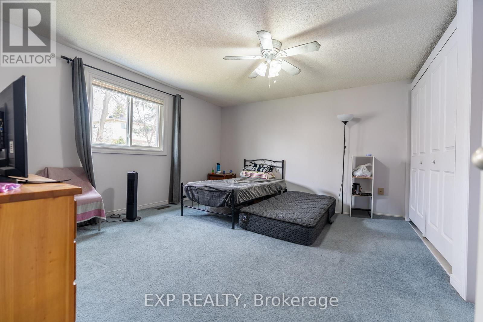 6 Hickling Trail, Barrie, Ontario  L4M 5V7 - Photo 12 - S13462408