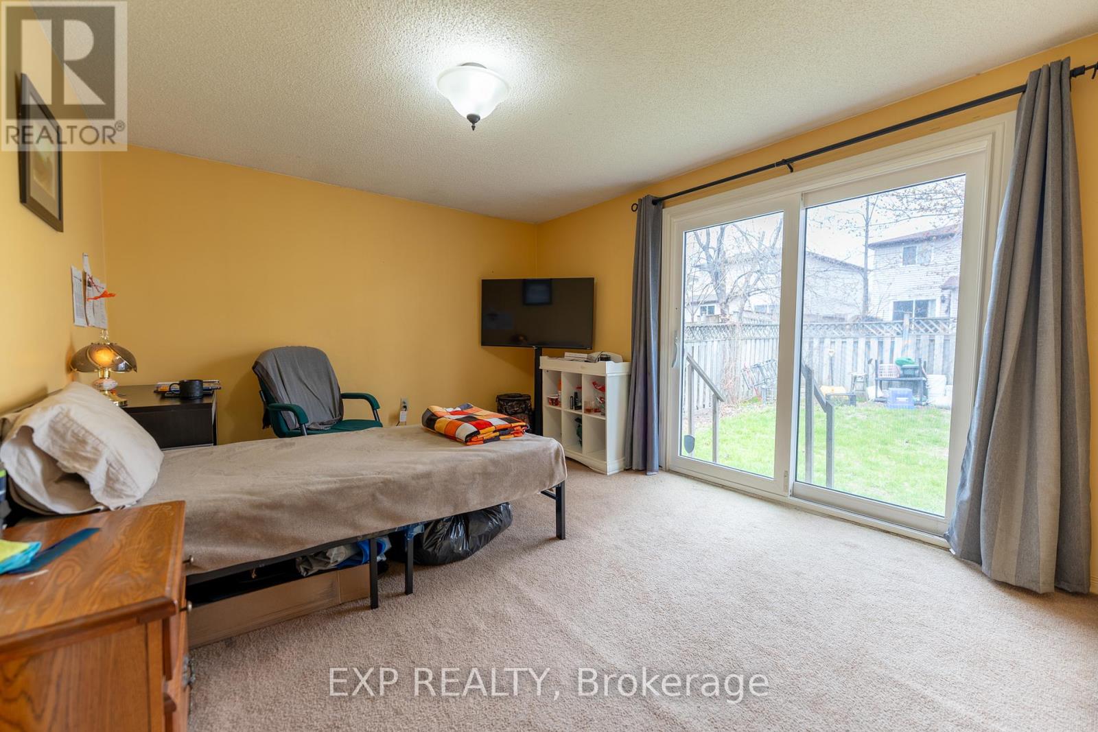 6 Hickling Trail, Barrie, Ontario  L4M 5V7 - Photo 13 - S13462408