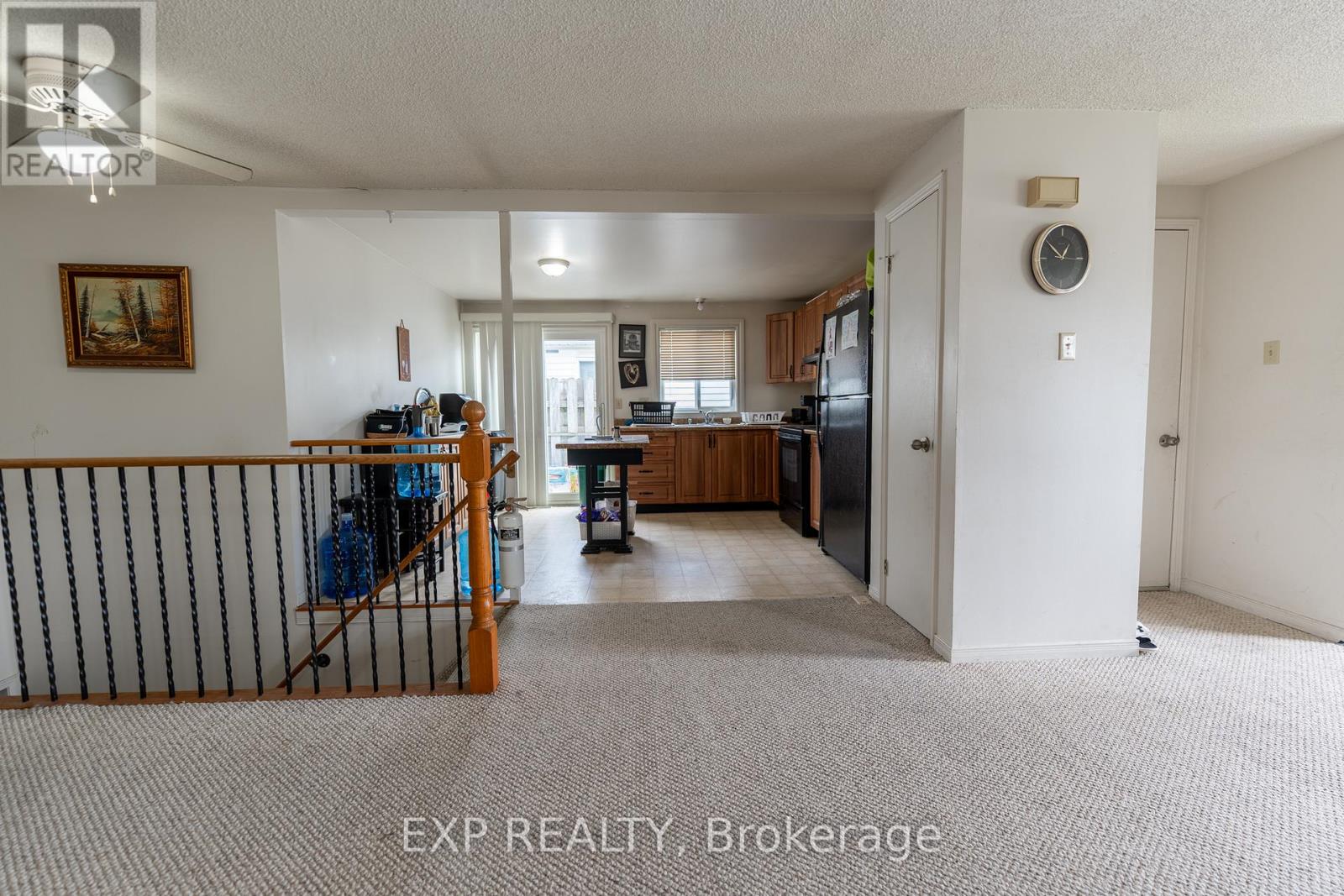 6 Hickling Trail, Barrie, Ontario  L4M 5V7 - Photo 9 - S13462408