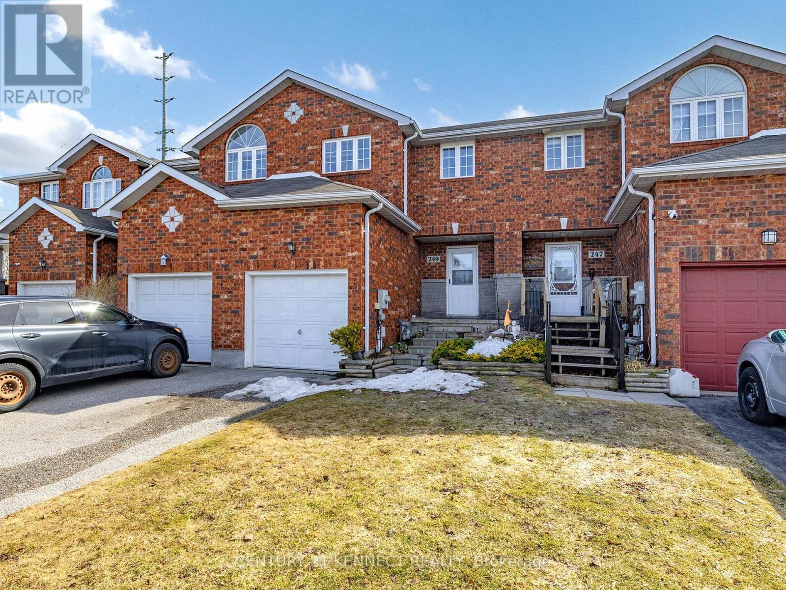 249 Stanley Street, Barrie, Ontario  L4M 7G2 - Photo 3 - S13462480