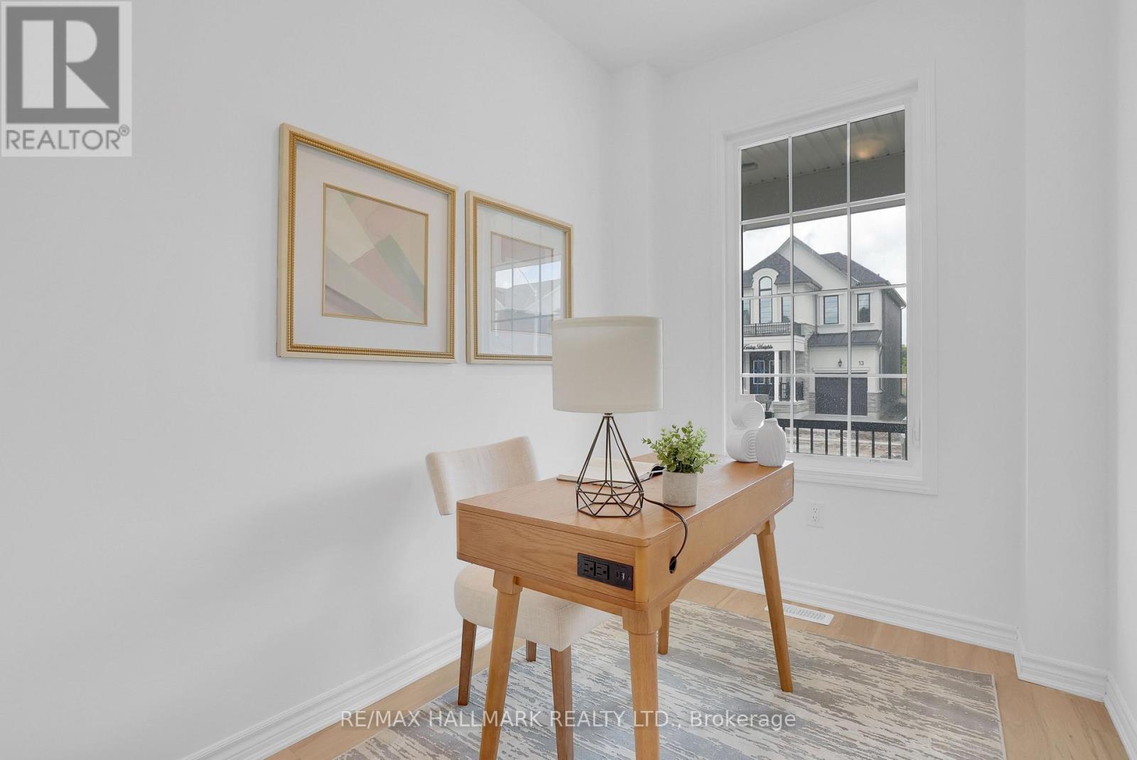 16 Foxley Heights, Barrie, Ontario  L9J 1A6 - Photo 4 - S13462580