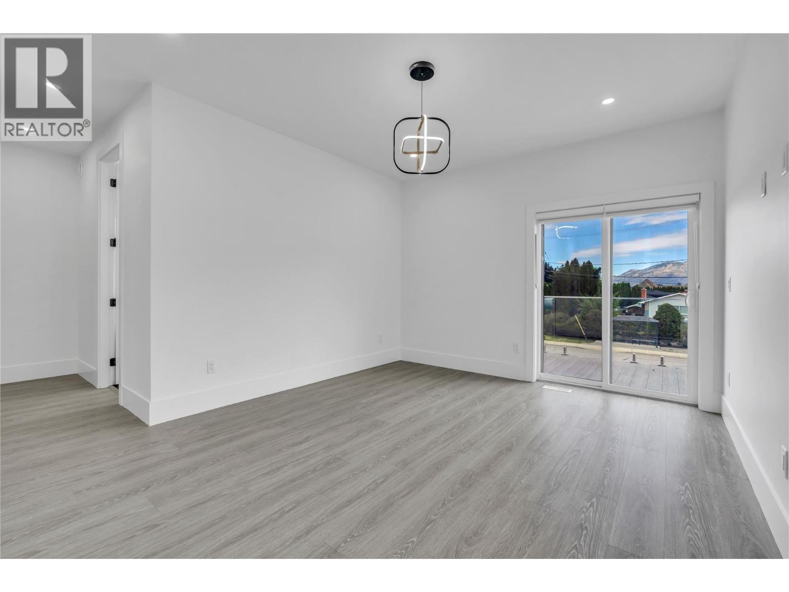 1720 Treffry Place, Summerland, British Columbia  V0H 1Z9 - Photo 8 - 10391997