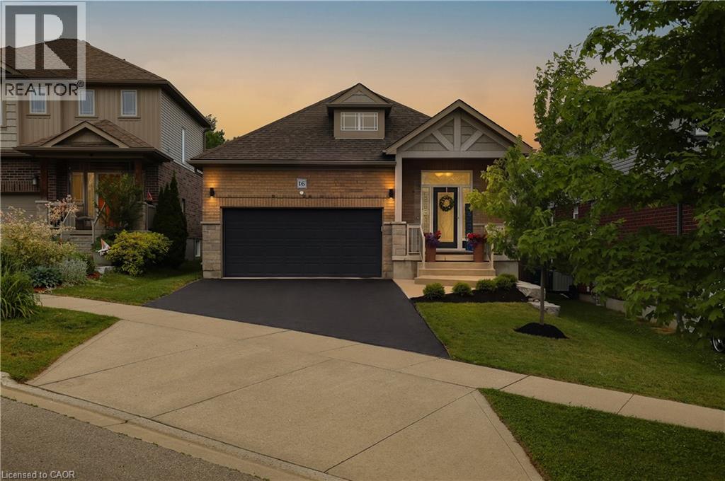16 GOUDA Place, Cambridge, Ontario