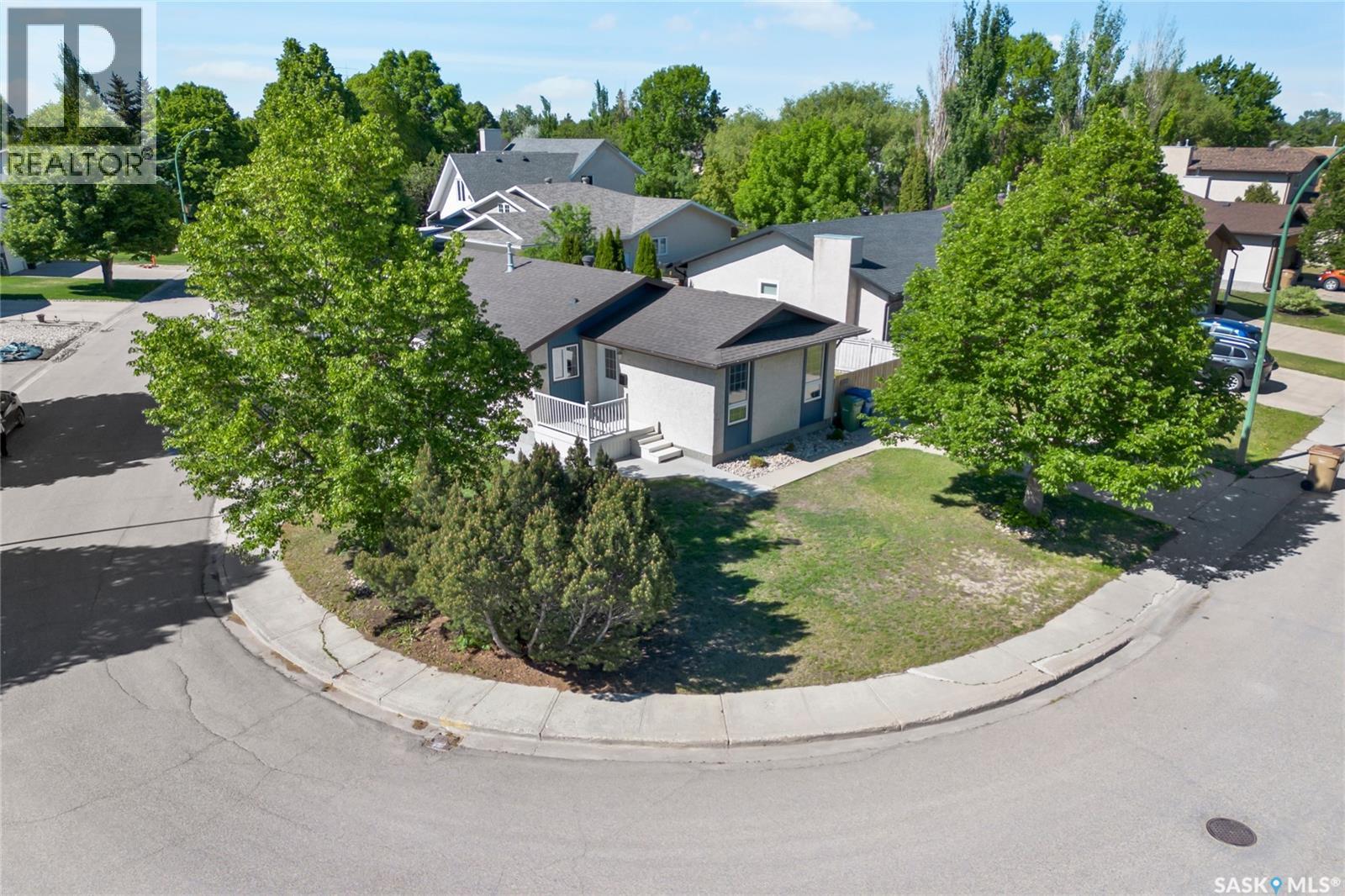 3331 Parkland Drive E, Regina, Saskatchewan  S4V 1V7 - Photo 42 - SK039833