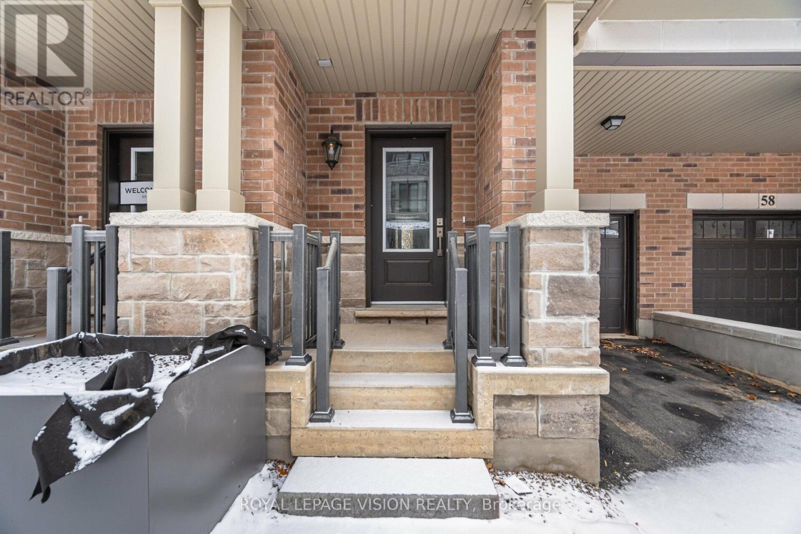 60 Folcroft Street, Brampton, Ontario  L6Y 6L3 - Photo 3 - W13462232
