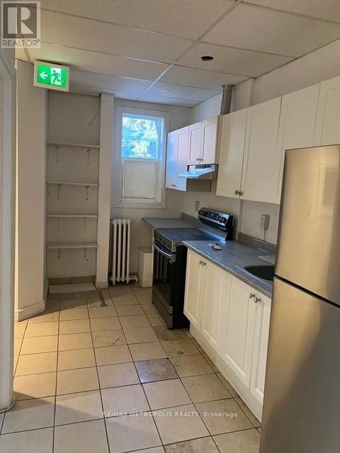 2849 Dufferin Street, Toronto, Ontario M6B 3S4 - Photo 4 - W13462274
