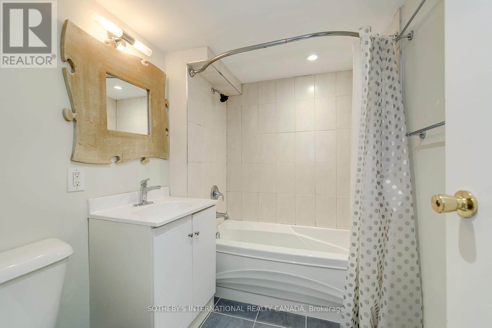 66 Twenty Ninth Street, Toronto, Ontario  M8W 3B2 - Photo 19 - W13462288