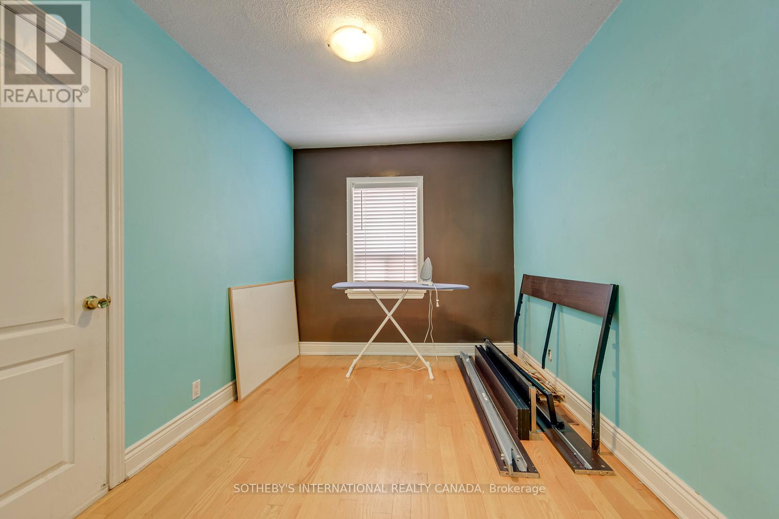 66 Twenty Ninth Street, Toronto, Ontario  M8W 3B2 - Photo 7 - W13462288