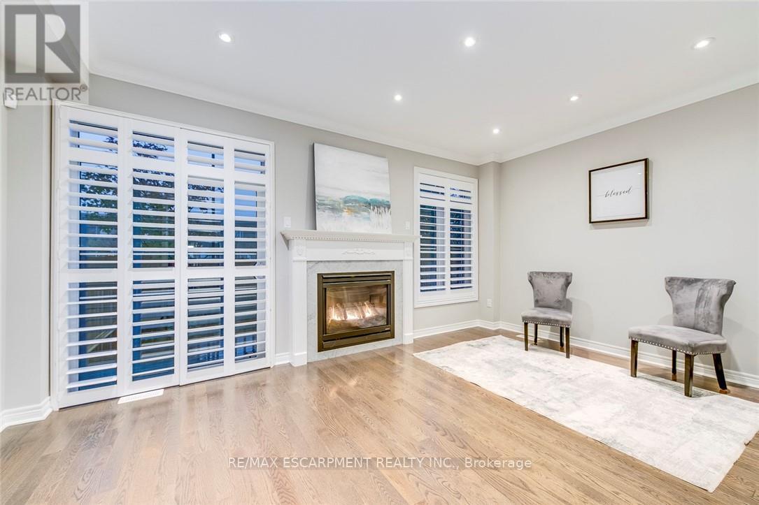 3087 Eberly Woods Drive, Oakville, Ontario  L6M 0T7 - Photo 15 - W13462324