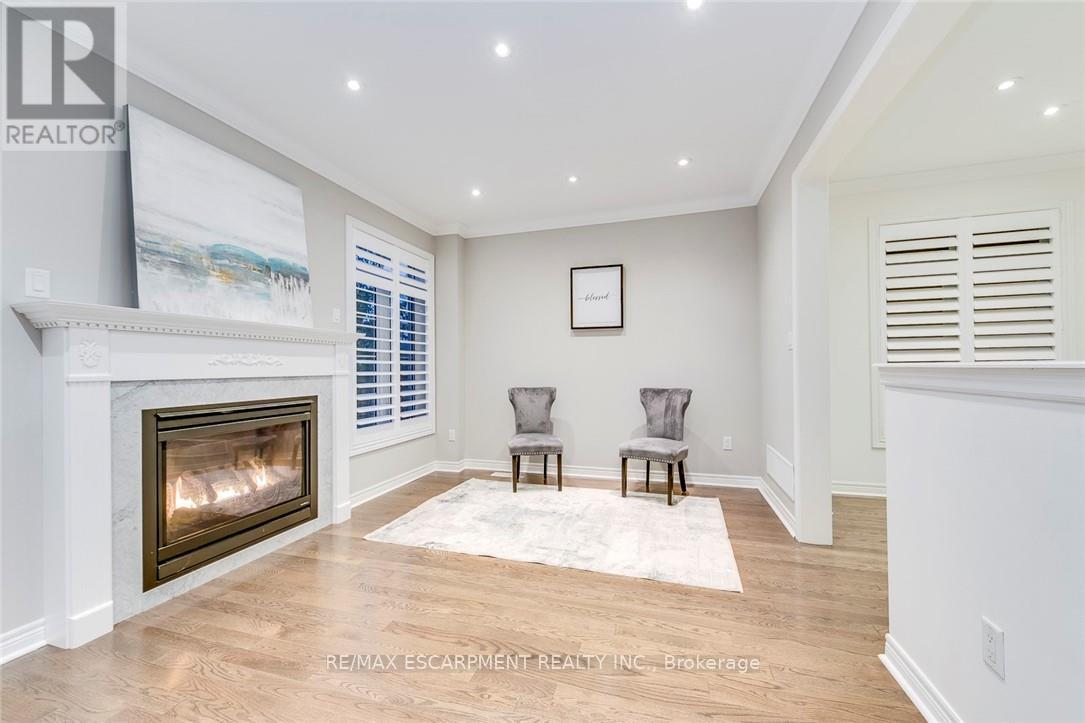 3087 Eberly Woods Drive, Oakville, Ontario  L6M 0T7 - Photo 16 - W13462324