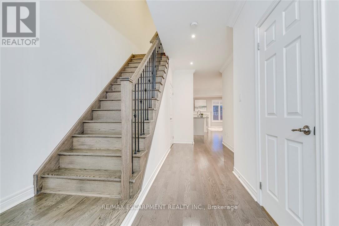 3087 Eberly Woods Drive, Oakville, Ontario  L6M 0T7 - Photo 19 - W13462324